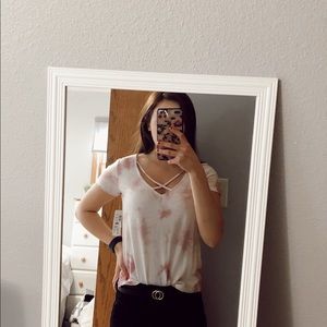 NWT. pink and white tie-dye crop top